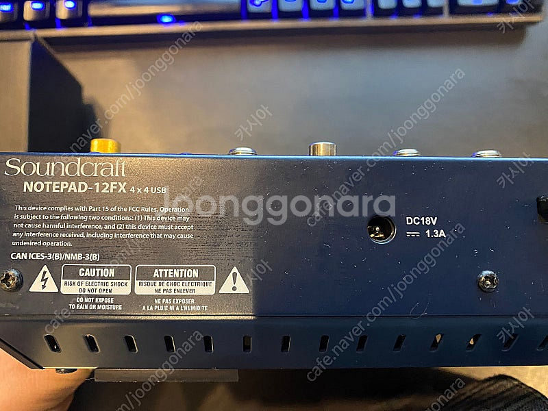 사운드크래프트 노트패드 12FX 아날로그 믹서 겸 오디오 인터페이스--2