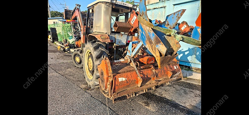 시바우라 트랙터 팝니다.--1