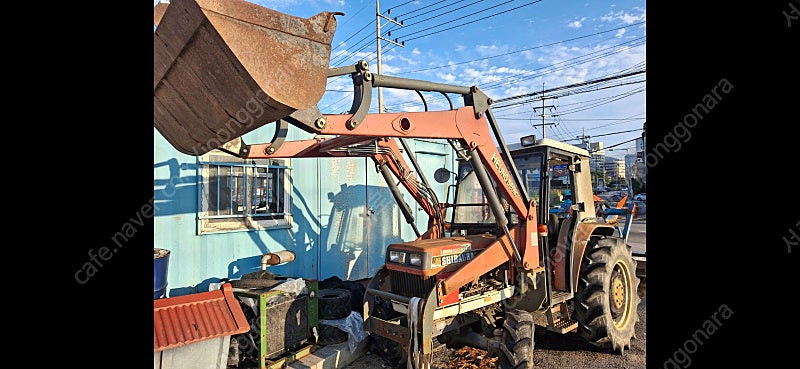 시바우라 트랙터 팝니다.--2