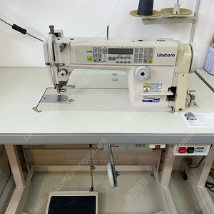 공업용 미싱. 유니콘 팔천이 (무소음 자동사절 왕가마)+ EX 오버록 (무소음)