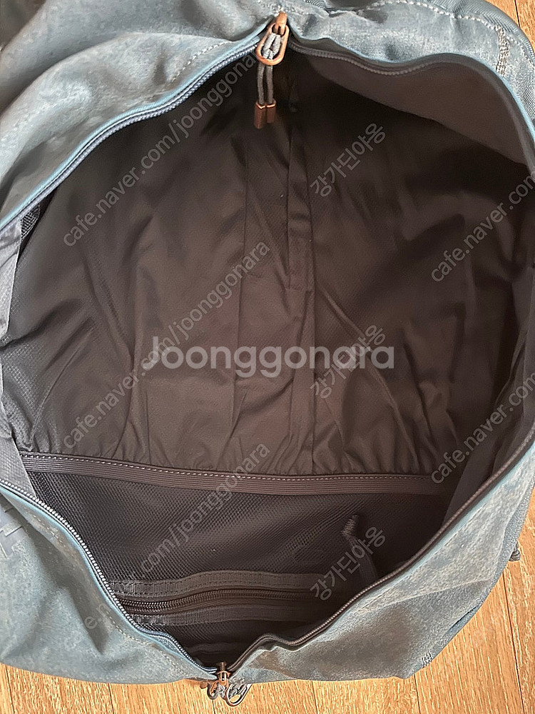 툴레(THULE) 베아 백팩 17L 블랙 운동가방--3