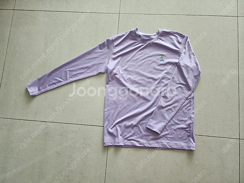 탑텐밸런스 여성 래쉬가드 상하ㅡ55사이즈셋트팔아요--1