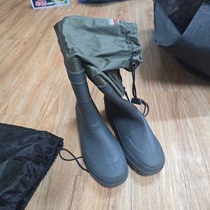 아피스 무릎장화 팝니다 260-265 사이즈