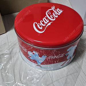 각종 코카콜라 기념품 판매합니다.