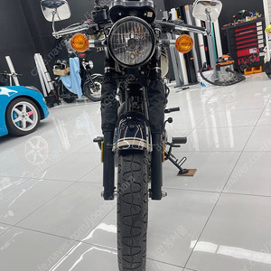 <천안> 베넬리 임페리알레400 20년식/7140km/250만