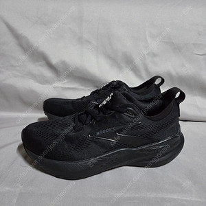 BROOKS 브룩스 남성 글리세린 GTS 22 검정 260 와이드 팝니다/런닝화 고스트 아드레날린