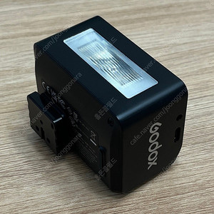 고독스 it30 pro s 소니용 플래쉬 판매합니다