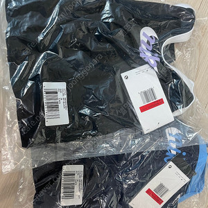 나이키 시그니처 스우시 28 블랙