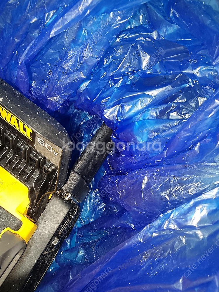 Dewalt dcm575n 20인치 전기톱 디월트 판매 합니다--1