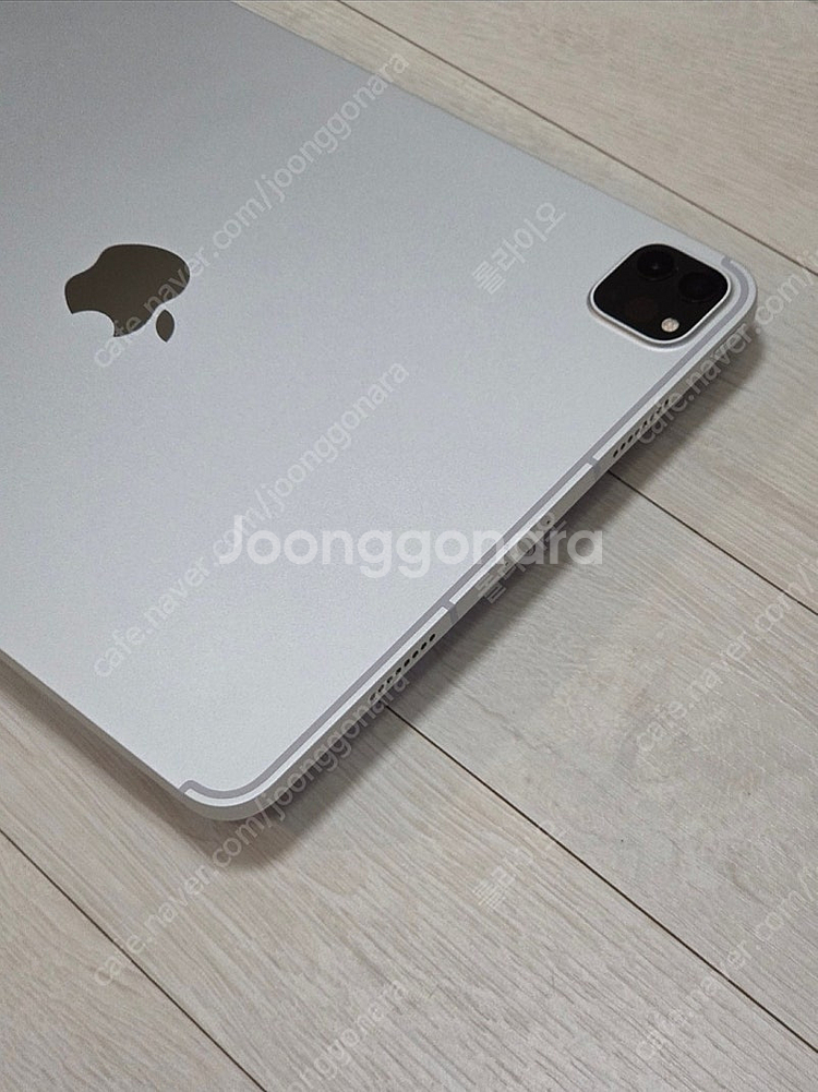 아이패드 프로 11인치 M1 셀룰러 128G 실버 팝니...--3