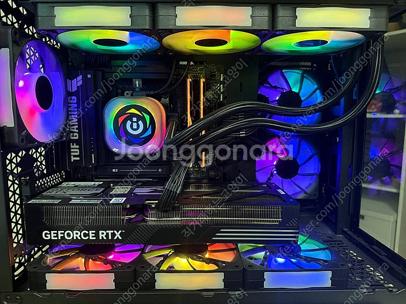 9800X3D, 5070TI, 하이엔드 커세어 감성 데...--0