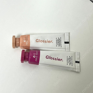 글로시에 블러셔