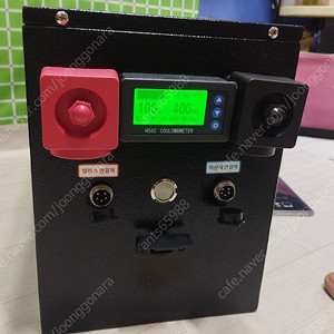인산철 밧데리 12v 400a 팝니다. (외장멀티탭 별도)