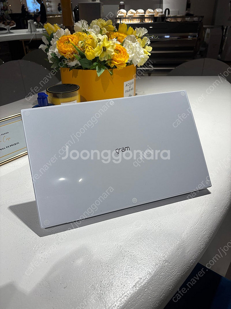 Lg gram 엘지 그램(2025) 새거나 다름없어요--0