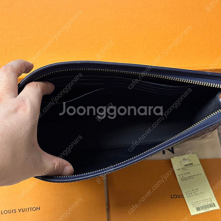 [한정판] 루이비통 본파이어 포쉐트 보야주 클러치--2