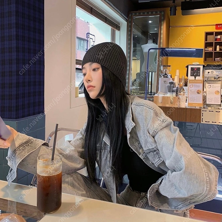 *오늘만이가격*페일제이드 크롭 그레이 데님 자켓/ 파인체리 이미지