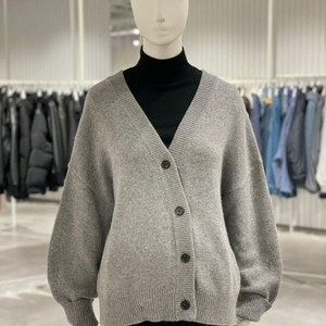 23 스튜디오톰보이 사선 버튼 가디건 F / 랑방 마인 오브제 타임 럭키슈에뜨 산드로 마쥬 오르 시에 시스템