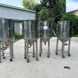 저장보관탱크 300리터 식품용기