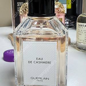 겔랑 캐시미어 향수 팝니다. 국문택