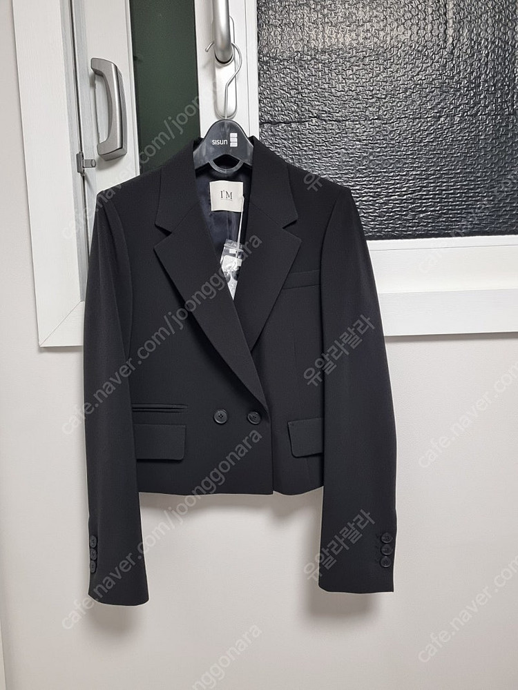 택달린 새상품) 잇미샤 크롭 테일러드 자켓 블랙 55--8