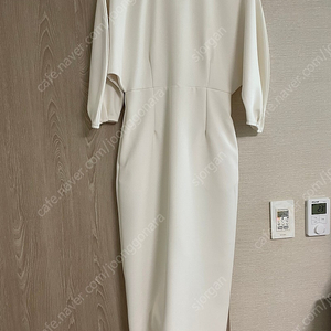 벌룬 소매 원피스