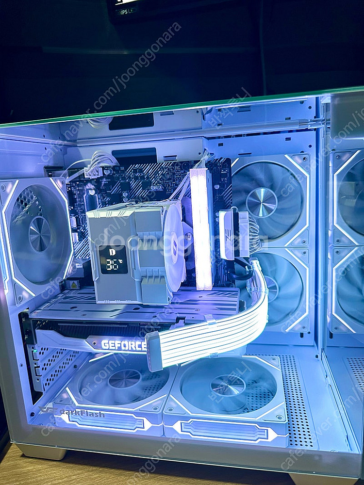 데스크탑 PC 컴퓨터 팝니다. 게이밍·영상편집·화이트 ...--1