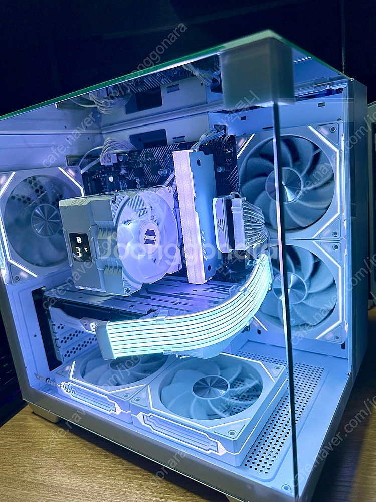 데스크탑 PC 컴퓨터 팝니다. 게이밍·영상편집·화이트 ...--2