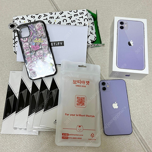 아이폰11 퍼플 64GB (케이스티파이 새상품 증정)