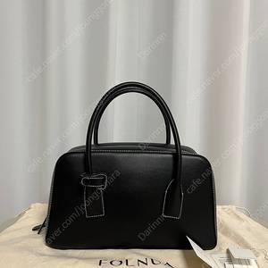 폴뉴아 파운드 백(POUND BAG) 블랙 스티치(새상품, 가격 인하X)