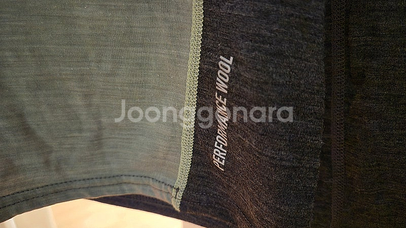 오들로 퍼포먼스 울 터틀넥 긴소매 하프집 베이스레이너 ...--1
