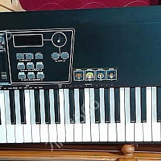 중고 CME UF80 88건반 89000원