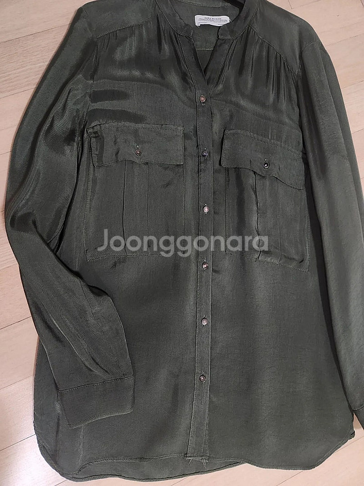 자라 ZARA 카키색 블라우스 S사이즈--2