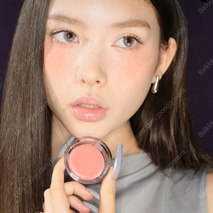 어뮤즈 데이지팔레트, 듀웨어 파운데이션01퓨어+네이밍 크림블러쉬 보니