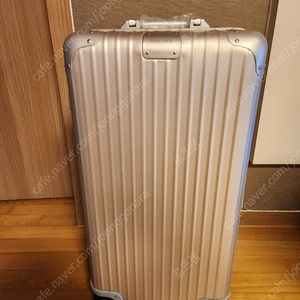 (국내발송) 리모와 오리지널 트렁크 31인치 실버 캐리어