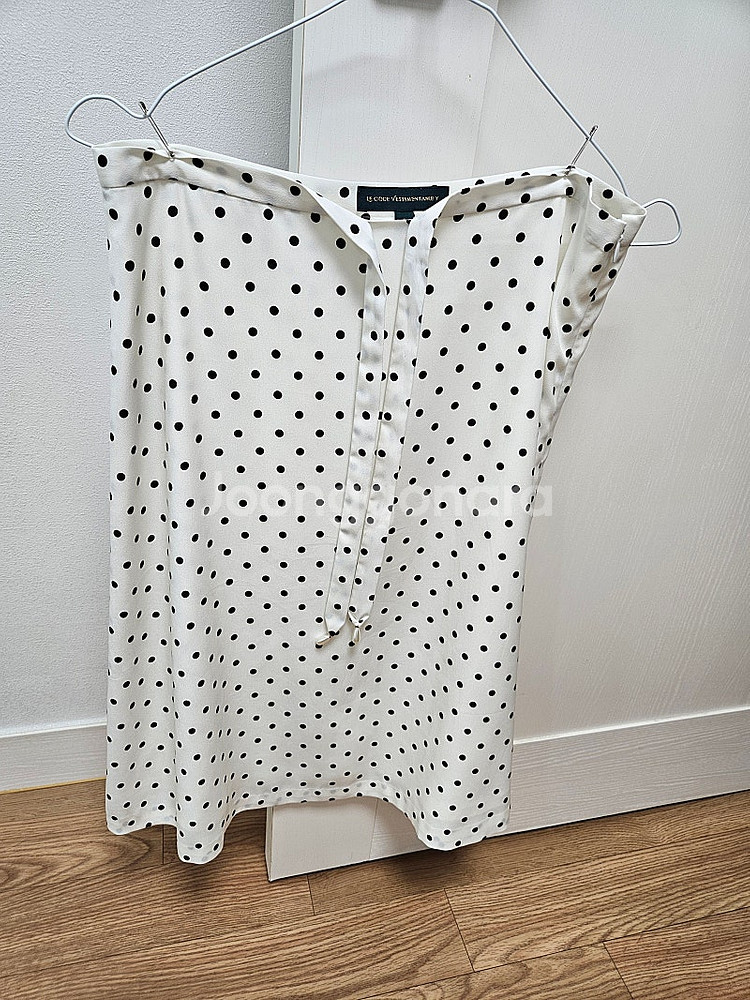 코스모폴리탄줄라이 토트스커트--0