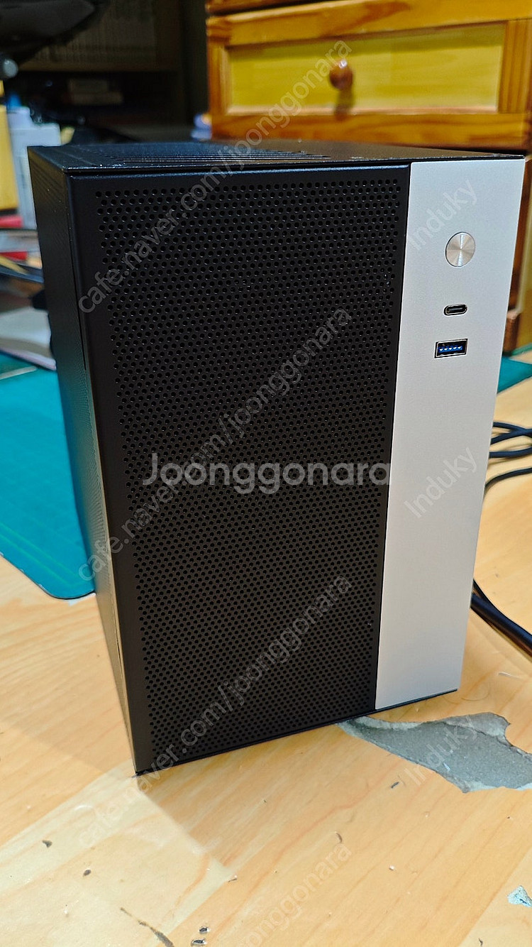 라이젠 9600x+RTX5060 조합 본체--0