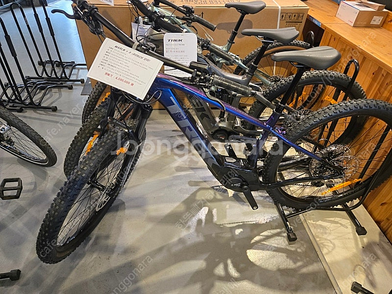 TREK 트랙 트렉 전기 자전거 마린8 플러스 하이브리...--4