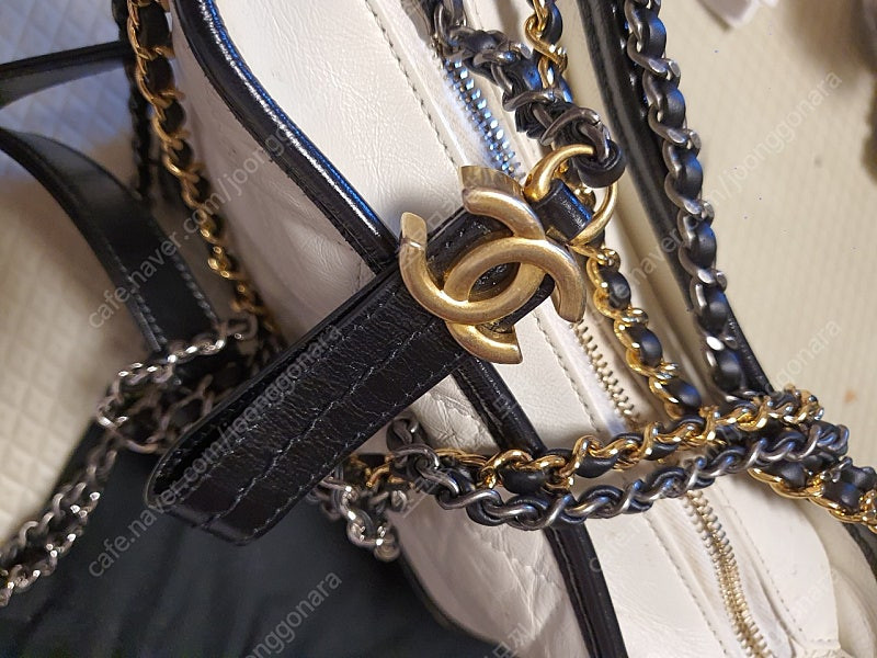 샤넬 가브리엘 호보백 - 스몰 화이트--8