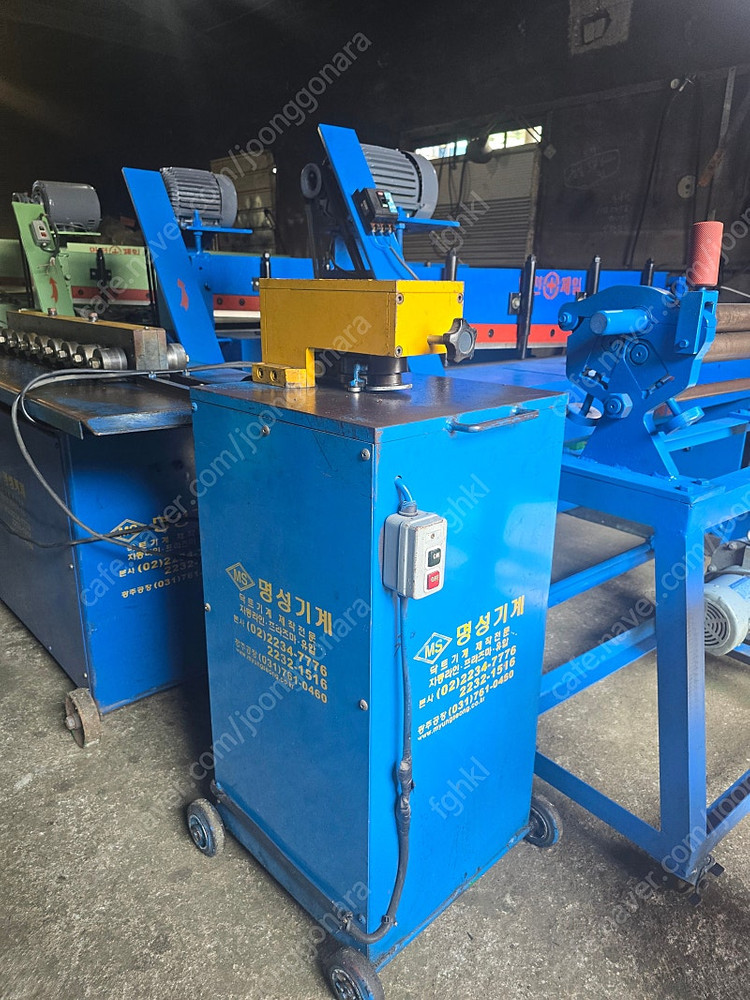 덕트기계,닥트기계,비딩기,삼단로라,엘보,닥트로라,재살꺽기,TDF 팝니다. 이미지