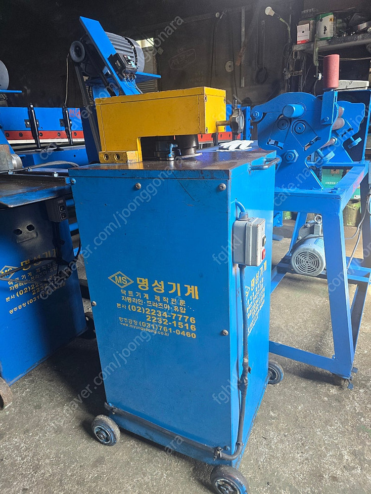 덕트기계,닥트기계,비딩기,삼단로라,엘보,닥트로라,재살꺽기,TDF 팝니다. 이미지