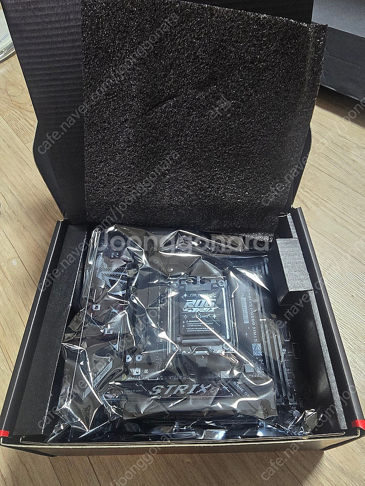 ASUS ROG STRIX B850-I 메인보드 팝니다...--3