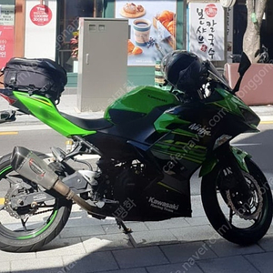 가와사키 닌자 400 18년식 25,000km