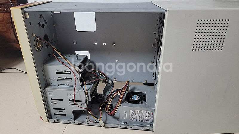 구형컴퓨터 펜티엄2 케이스--1