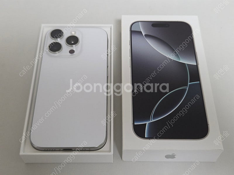 아이폰16프로 256gb 화이트 풀박 판매합니다.--0