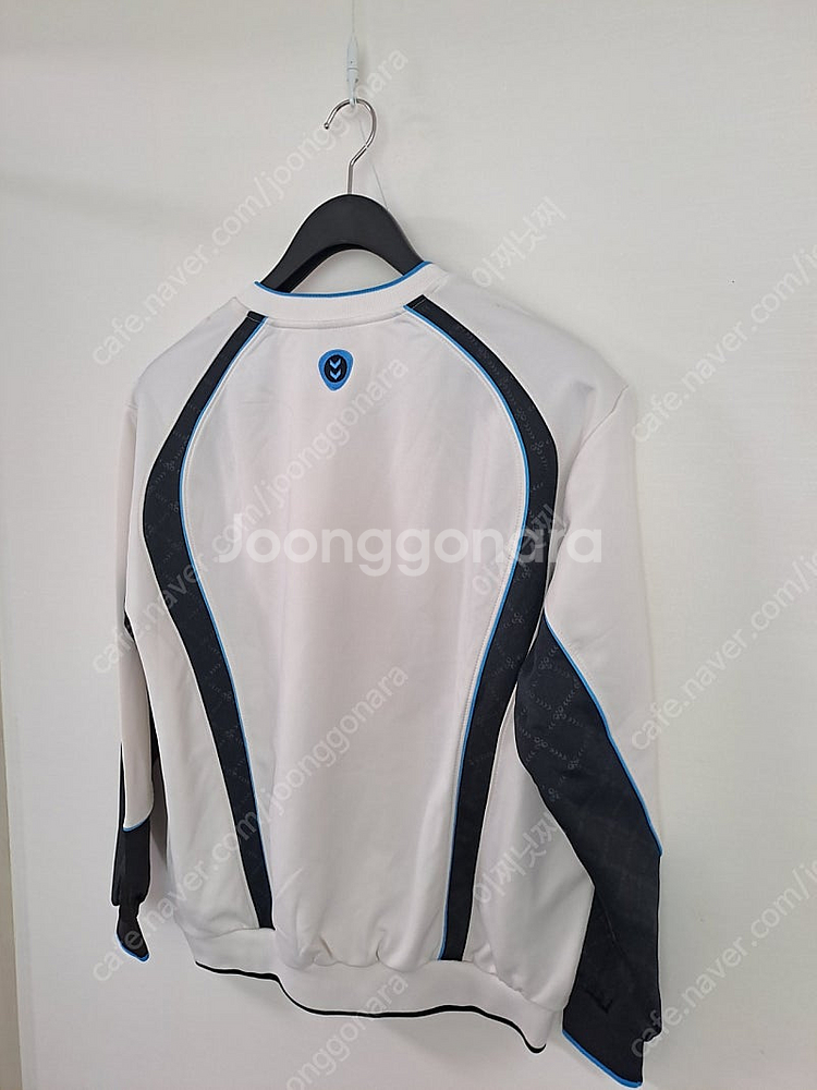 험멜 맨투맨 XL--3