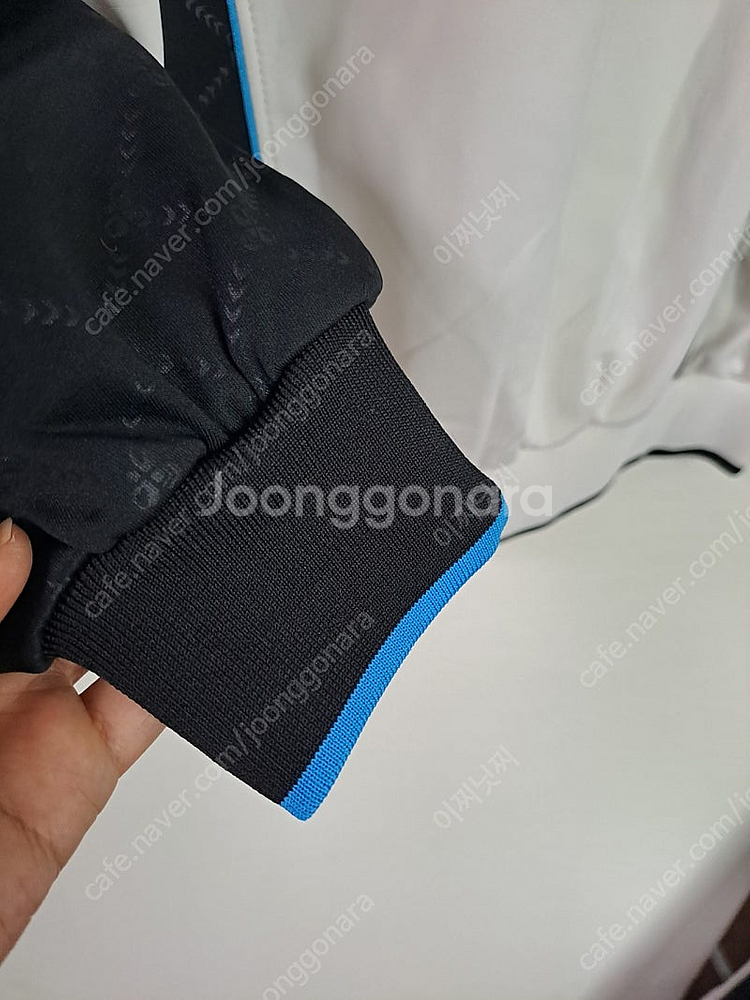 험멜 맨투맨 XL--4