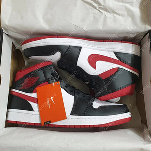 나이키 조던1 미드 짐레드 280