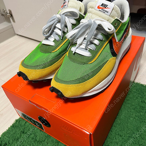 나이키 사카이 와플 그린노초 250