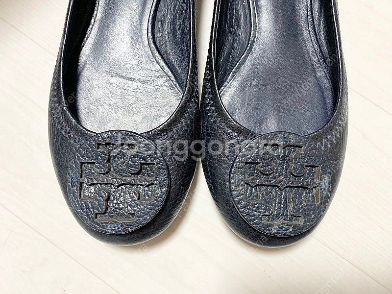 토리버치ㅡ 플랫슈즈 225~230 천연가죽/상태최상--3