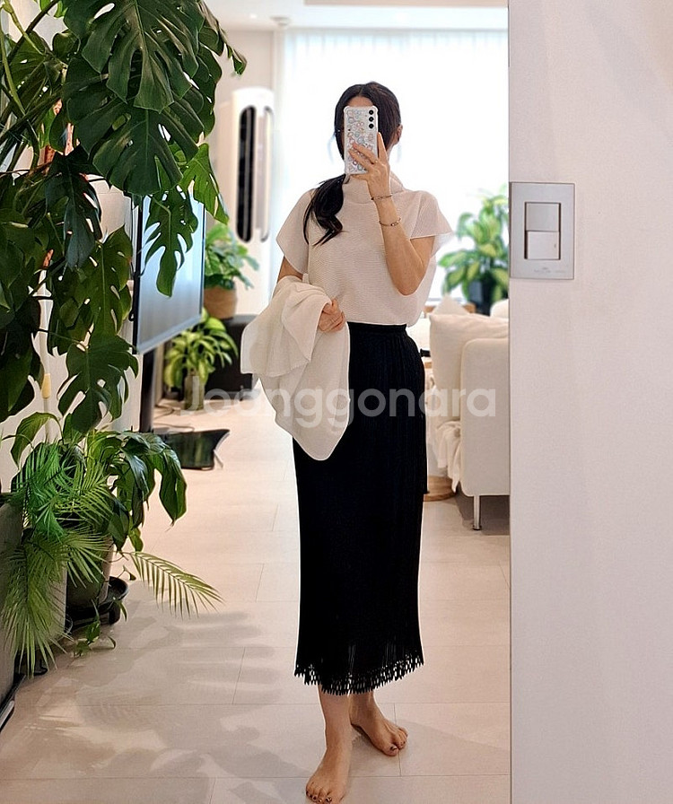 이세이미야케 미 스퀘어 스트레치 탑. 가디건 세트 화이...--3